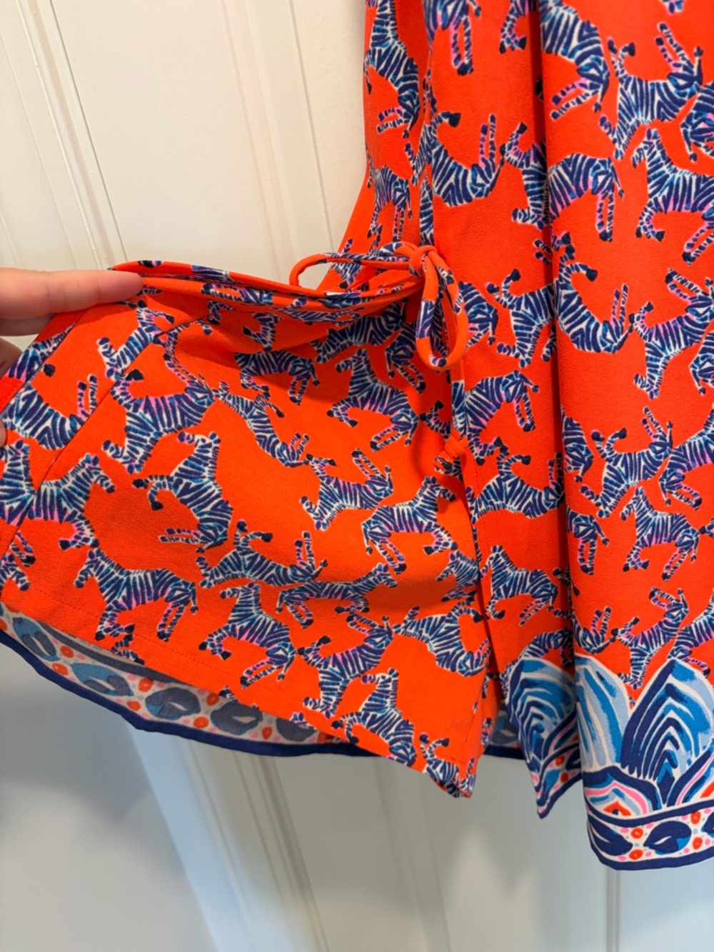 LILLY PULITZER Picante Coral Heebee Zeebee Pearl Skort Romper - Picture 5 of 6